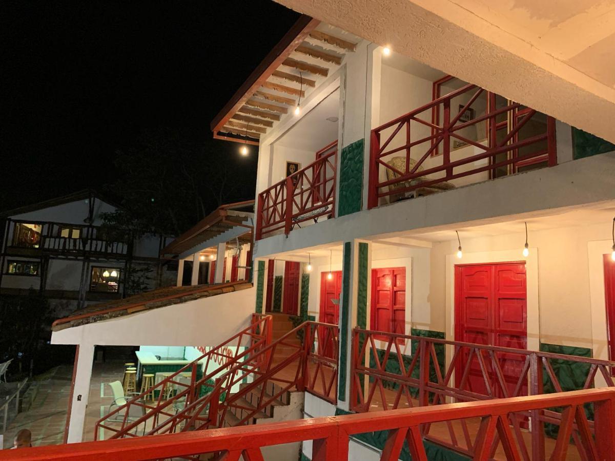Hotel Natura Cocora Саленто Екстер'єр фото