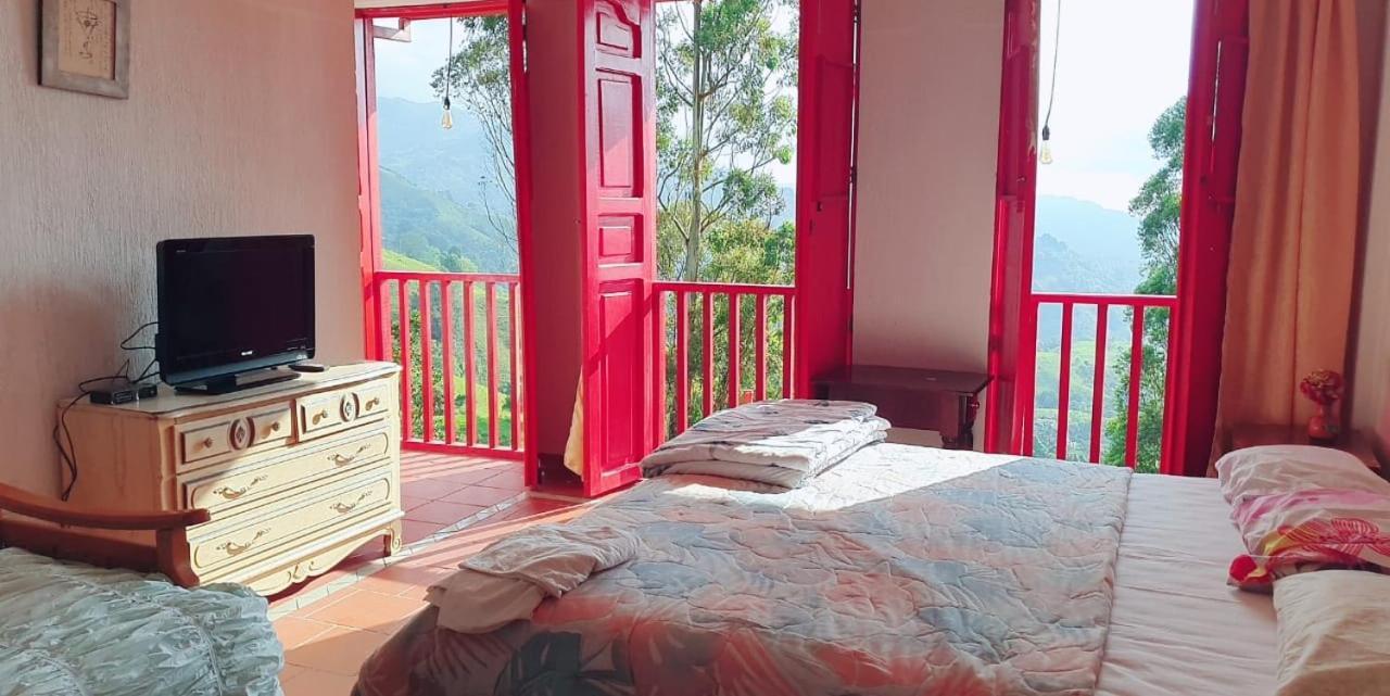 Hotel Natura Cocora Саленто Екстер'єр фото